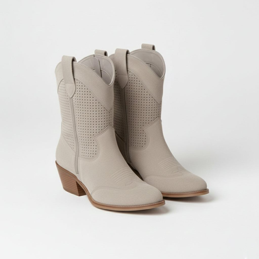 Women’s Lace-Up Ankle Boots – Block Heel & Trendy Design